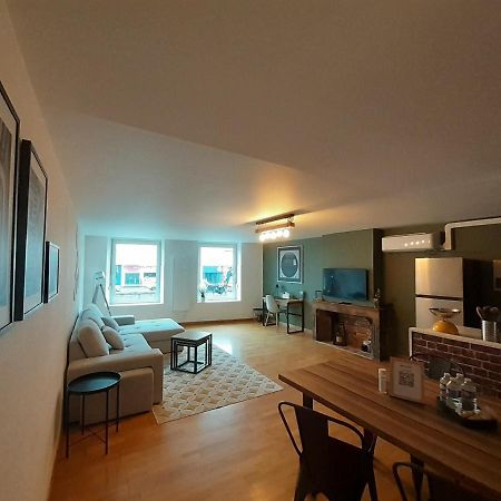 Le Pinaud Apartamento Épinal Exterior foto
