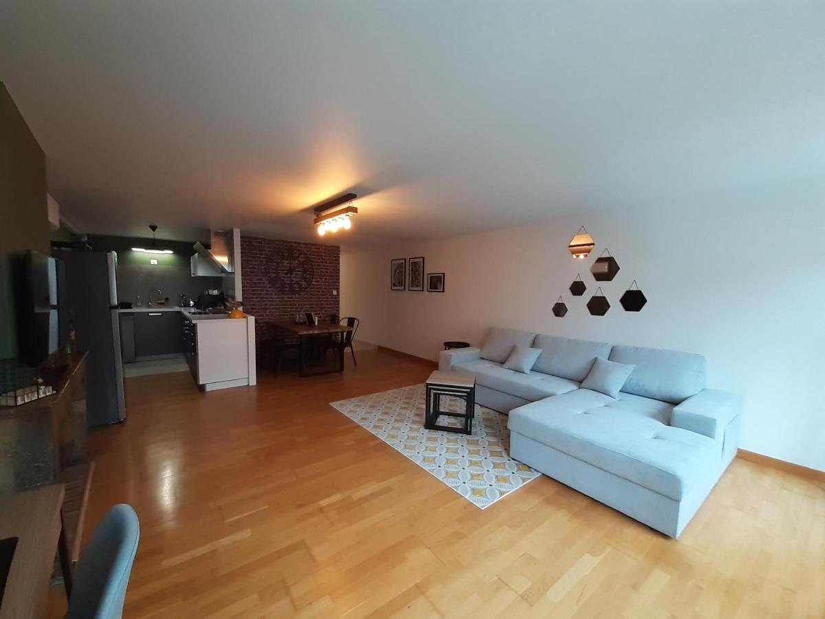 Le Pinaud Apartamento Épinal Exterior foto